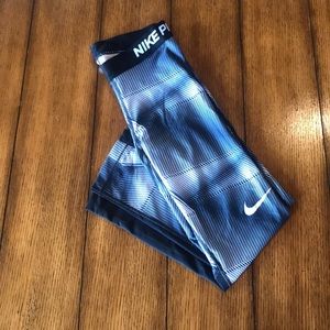 Nike Pro NWOT Dri Fit Leggings